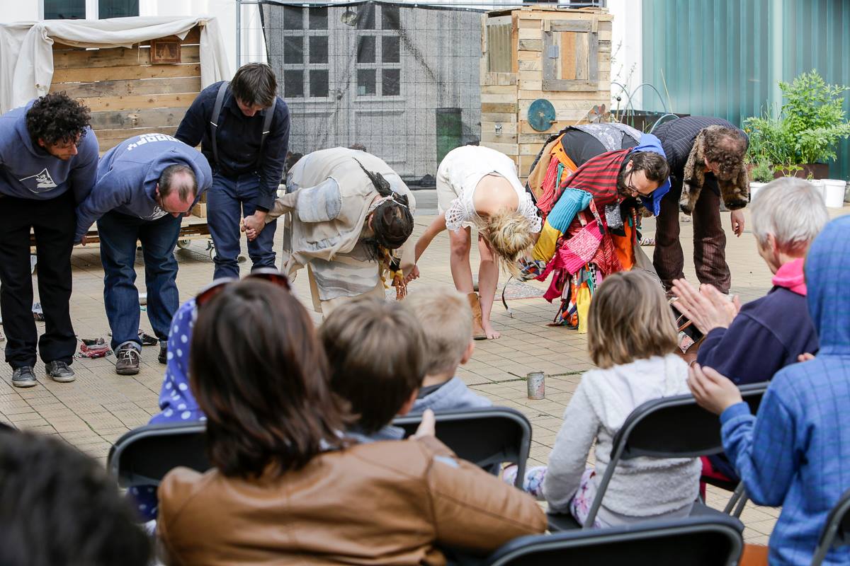 Schuldig? U beslist! (Uitgelezen gezelschap)